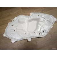 Внутренний щит двери Lexus LX600 67832-60120, 6783260120