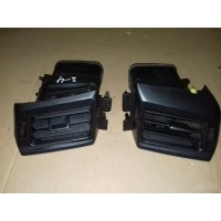 Дефлектор воздушный Toyota RAV4 CA40 5568042030