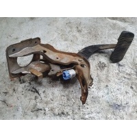 педаль тормоза Toyota Land Cruiser 100 4711060070
