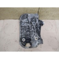 Кронштейн генератора Audi Q7 4L 2006 059903143Q