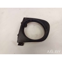 Заглушка (решетка) в бампер передний Audi A4 B5 (S4,RS4) 2000 8D0941777