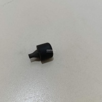 Отбойник двери Land Rover Discovery III (2004 - 2009) CFM500010