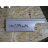 Накладка на порог (внутренняя) задняя правая Land Rover Range Rover III (LM) 2002-2012 EAP500940,7H42113A10BA