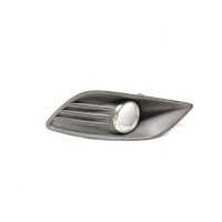 решетка в бампер правая Ford Focus 2 2008 8M51-19952-AEW