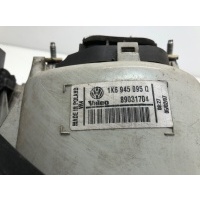 Накладка под фонарь левый Volkswagen Golf 5 2007 1K6945095Q