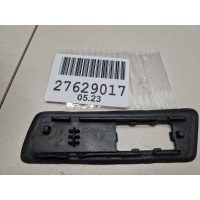 Уплотнитель рейлинга Mercedes GL-klasse X166 GL GLS 2012- A1666902080