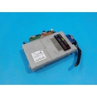 Блок предохранителей салона LAND ROVER Freelander 2 2007-2014 LR018393
