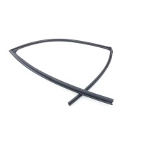 Уплотнитель стекла двери Toyota RAV4 XA50 2021 6814142121