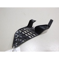 Пластина крепежная VAG Touareg (2002 - 2010) 7L0837867