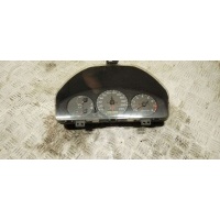 Щиток приборов (приборная панель) Mazda 323 BJ 2000