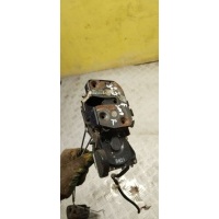 Замок двери задней правой Mazda 323 BJ 2000