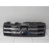 Решетка радиатора Mitsubishi Pajero/Montero IV (V8, V9) (2007 - 2021) 7450A368