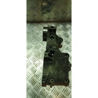Кронштейн генератора Volkswagen Touran 1 2006 03g903143F