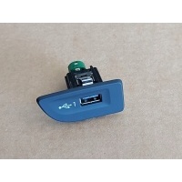 audi a3 usb разъем 8v1035726 2020 седан сша