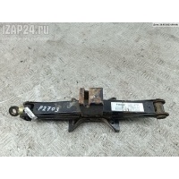 Домкрат Subaru Legacy 2000