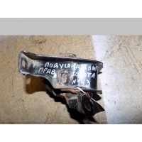 Опора двигателя правая TOYOTA Corolla E12 2001-2006 1230522270