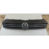 Решетка радиатора Volkswagen Polo 5 2009-2014 6RU853653