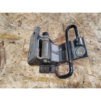 петля двери передней правой Volkswagen Passat CC 2013 3C8831412B