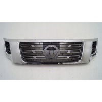 Nissan navara np300 14 - 21 решетка радиатора хромированная