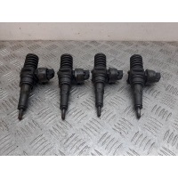 Форсунка Volkswagen Passat 5 GP 2003 038130073BC