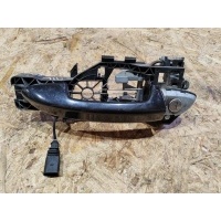 ручка наружная двери передней левой Volkswagen Passat CC 2013 3C8837885