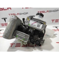 Прочая запчасть Tesla Model X рест. 2022 1752119-03-B