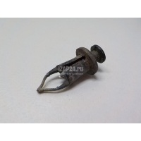 Крепеж (клоп) Toyota RAV 4 (1994 - 2000) 5216116010