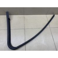 Накладка двери передней правой FORD Focus II 2008-2011 1384782
