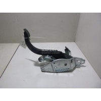 Педаль сцепления GM Astra H / Family (2004 - 2015) 13173772