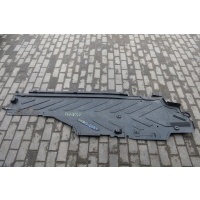 Крышка шасси правый w205 a2056801402
