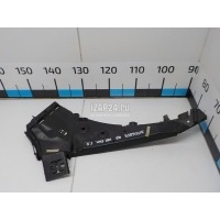 Направляющая переднего бампера правая VAG Q7 [4L] (2005 - 2015) 4L0807284B