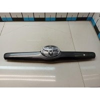 Накладка крышки багажника Toyota Camry V40 (2006 - 2011) 7681133170B1
