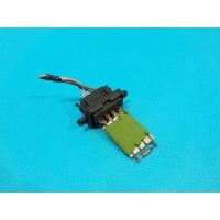 Резистор отопителя RENAULT Duster 1 2010-2019 271508805R
