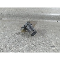 парктроник передний Audi A8 D3/4E 2004 4B0919275E