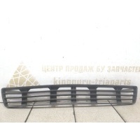Решетка бампера Audi A4 8K2 B8 до Рестайлинг 2007-2012 8D0807683