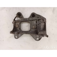Кронштейн КПП Renault Laguna 3 2010 112210001R