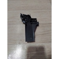Крепление замка дверь правая передняя w213 a2137230400