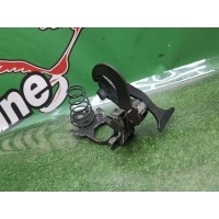 Крюк капота Mercedes-Benz S S210 A2108870527