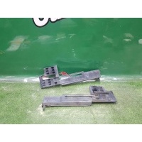Кронштейн бампера Mercedes-Benz S S210 2002 A2108850295
