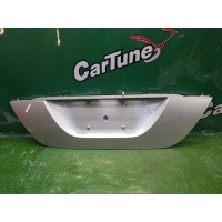 Накладка крышки багажника Mercedes-Benz CLK C209 2004 A2097500181