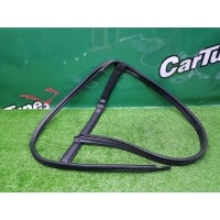 Уплотнитель двери Mercedes-Benz Viano W639 2013 A6396970198