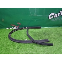 Уплотнитель капота Mercedes-Benz M W163 2002 A1636280298