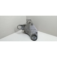 Кронштейн Кпп Volkswagen Passat B5 1997 8D0399114S