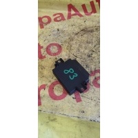 Блок управления парктрониками Audi A4 8K2 2011 8K0919475AA