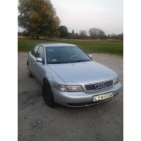 Audi a4 b5 1.6 бензин 101km седан el . стекло