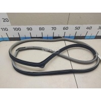 Уплотнитель (внутри) Hyundai-Kia Verna/Accent III (2006 - 2010) 831201E000QS