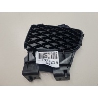 Решётка в бампер левая Mazda 323 BJ 1998-2003 B25D50C21B
