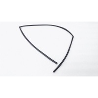 Уплотнитель стекла двери Toyota Land Cruiser Prado J150 2022 6815160072