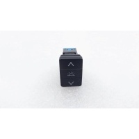 Кнопка Toyota Land Cruiser Prado J150 2022 8417060050