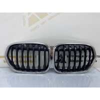 Решетка радиатора BMW X1 F48 Рестайлинг 2019-2022 51138493450